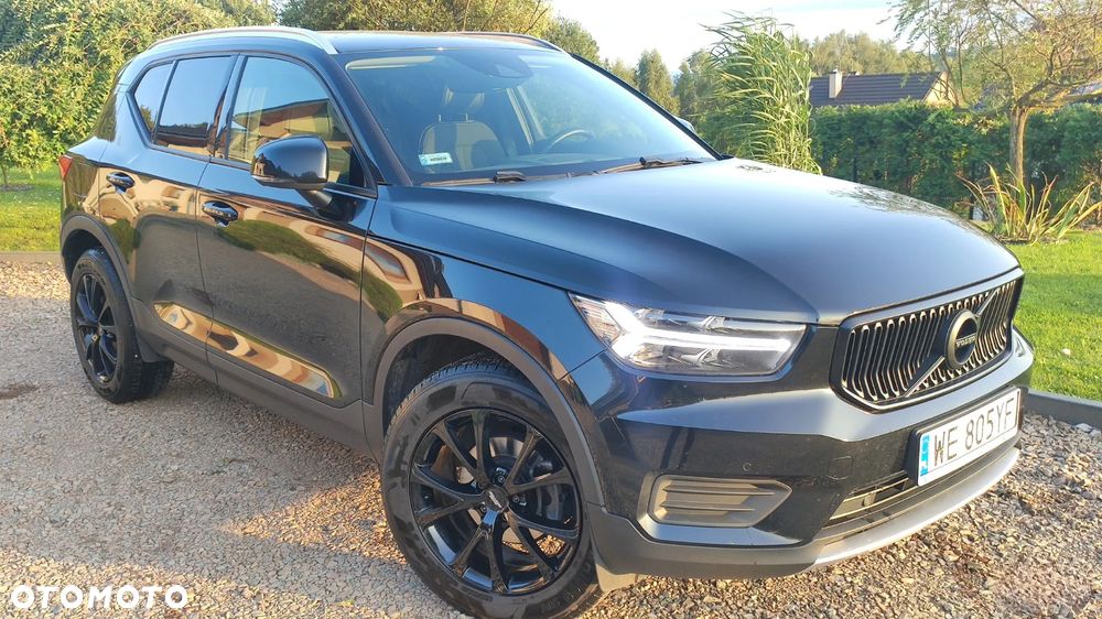 Volvo XC 40 T3 Momentum Pro - 36
