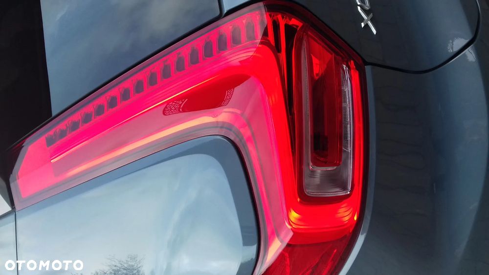 Volvo XC 40 - 24