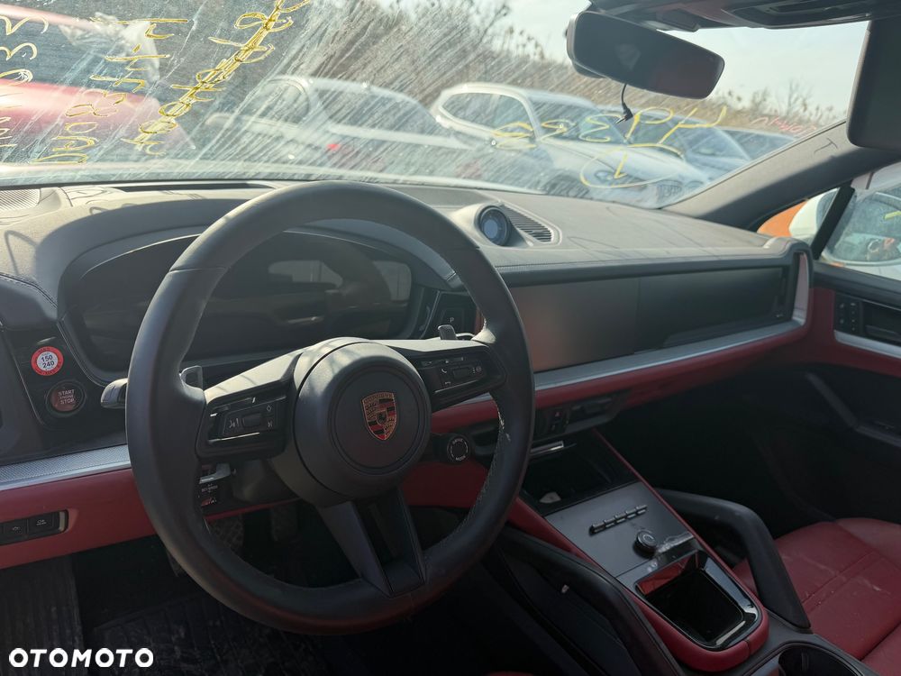 Porsche Cayenne Tiptronic S - 10