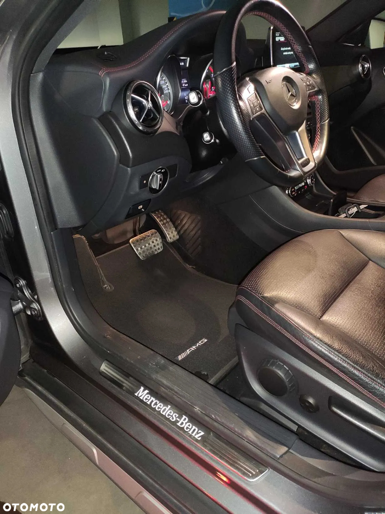 Mercedes-Benz GLA 250 4-Matic - 19