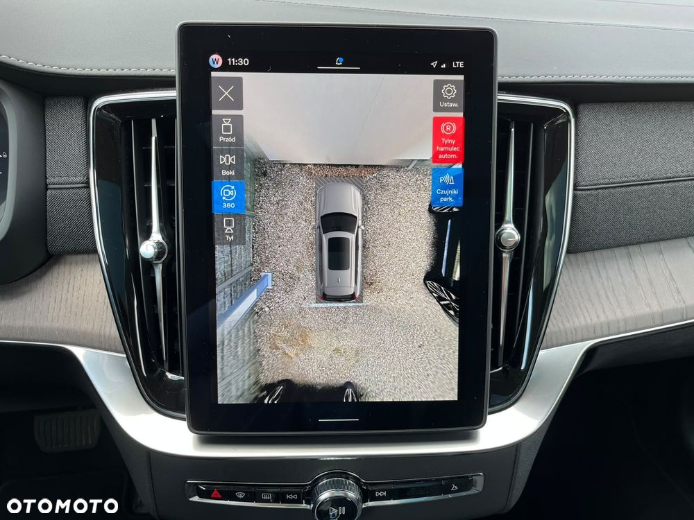 Volvo XC 90 - 22
