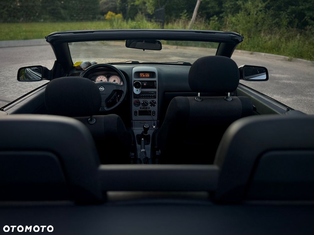 Opel Astra 1.8 Bertone - 16