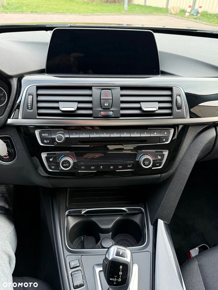 BMW Seria 3 - 15