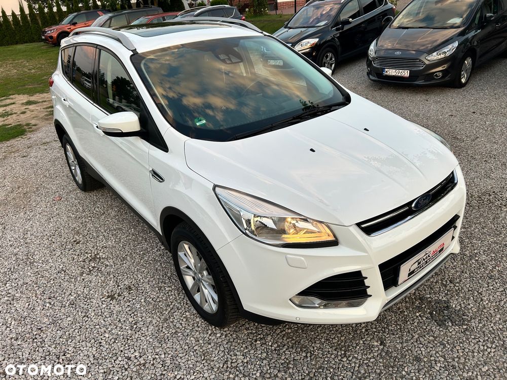 Ford Kuga 2.0 TDCi 2x4 Titanium - 21