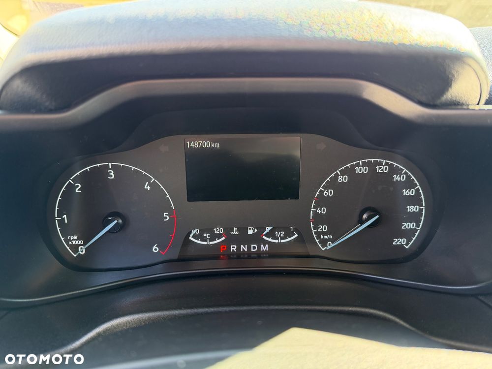 Ford Transit Connect - 19