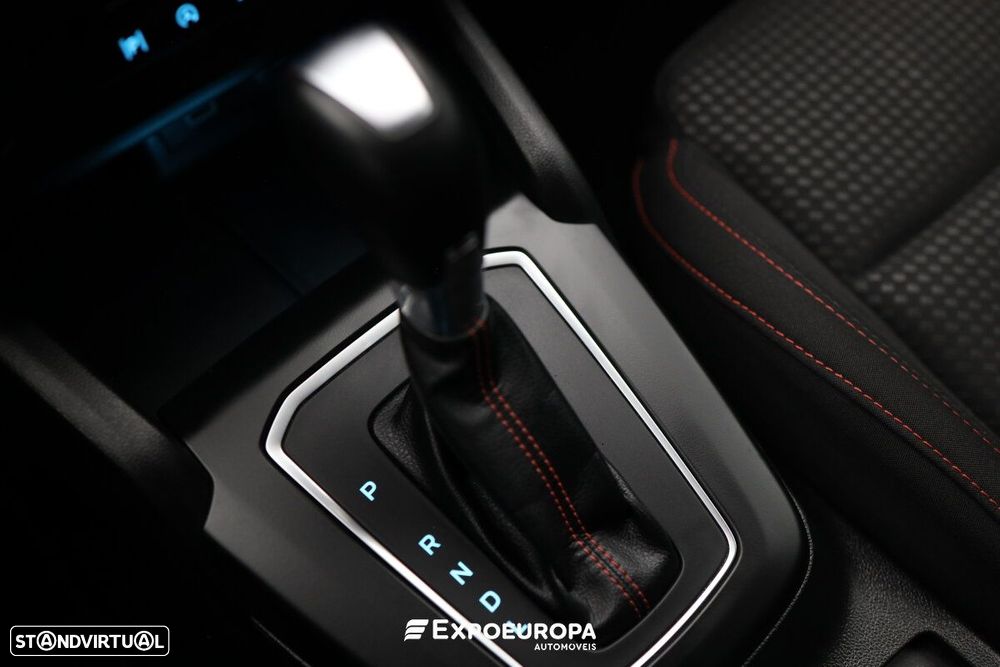 Ford Focus SW 1.0 EcoBoost Hybrid Aut. TITANIUM - 25