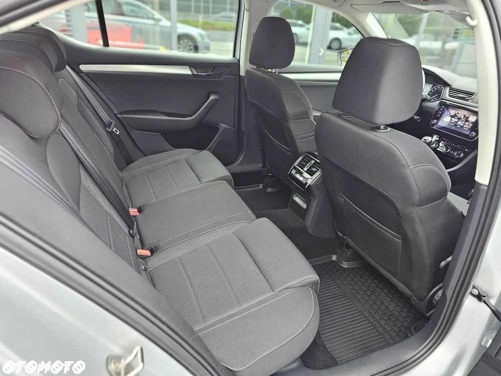 Skoda Superb 1.5 TSI Ambition - 37