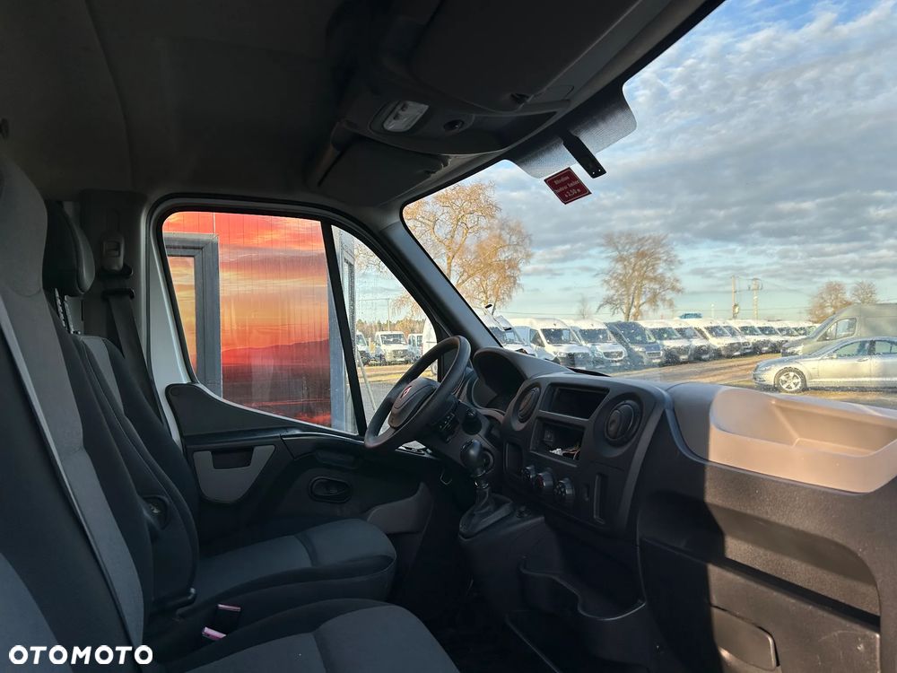 Renault Master - 11