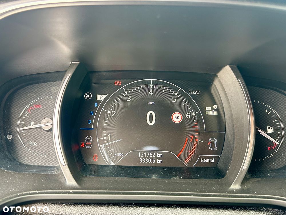 Renault Megane ENERGY TCe 205 EDC GT - 11