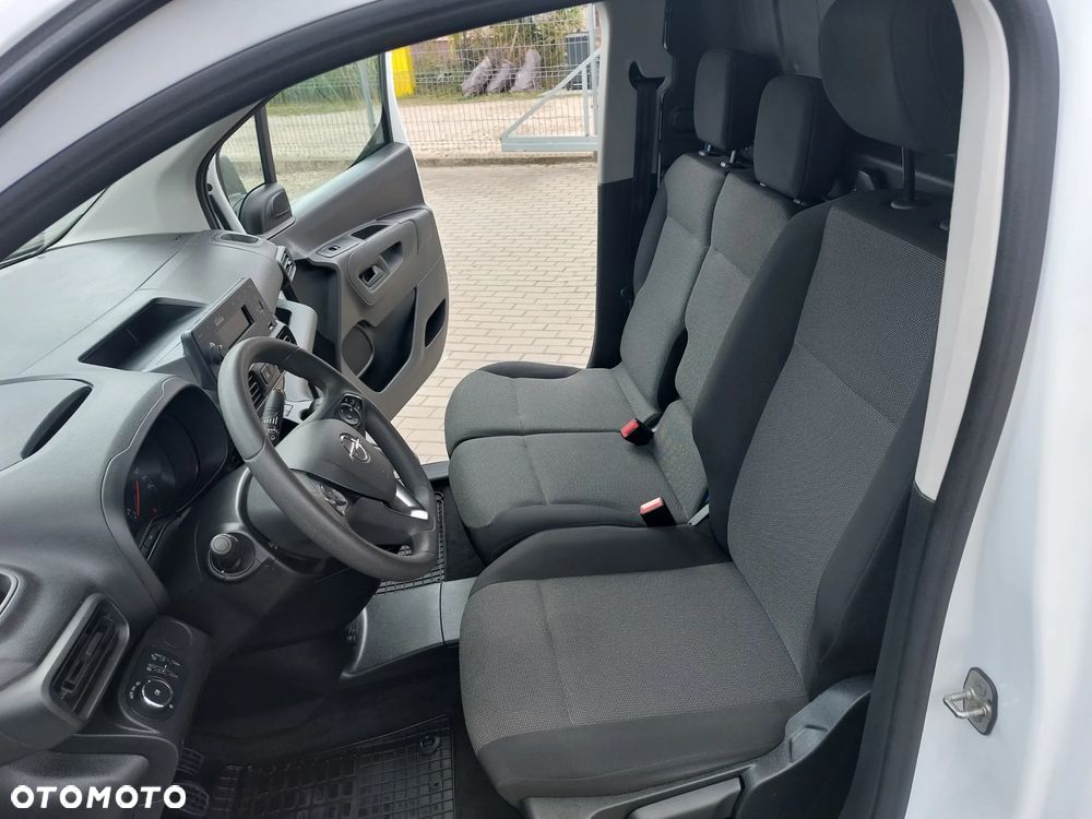 Opel Combo - 14