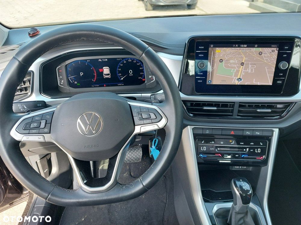 Volkswagen T-Roc - 29