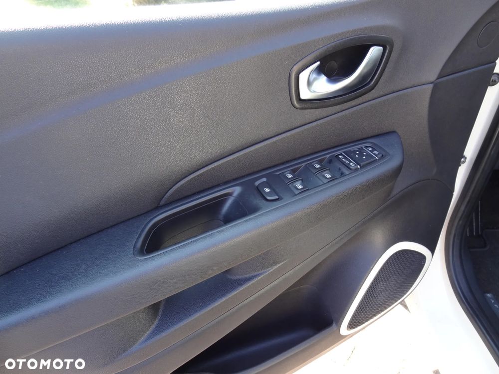 Renault Captur ENERGY TCe 120 LIMITED - 10