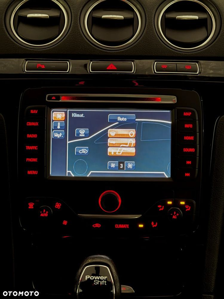 Ford S-Max - 35