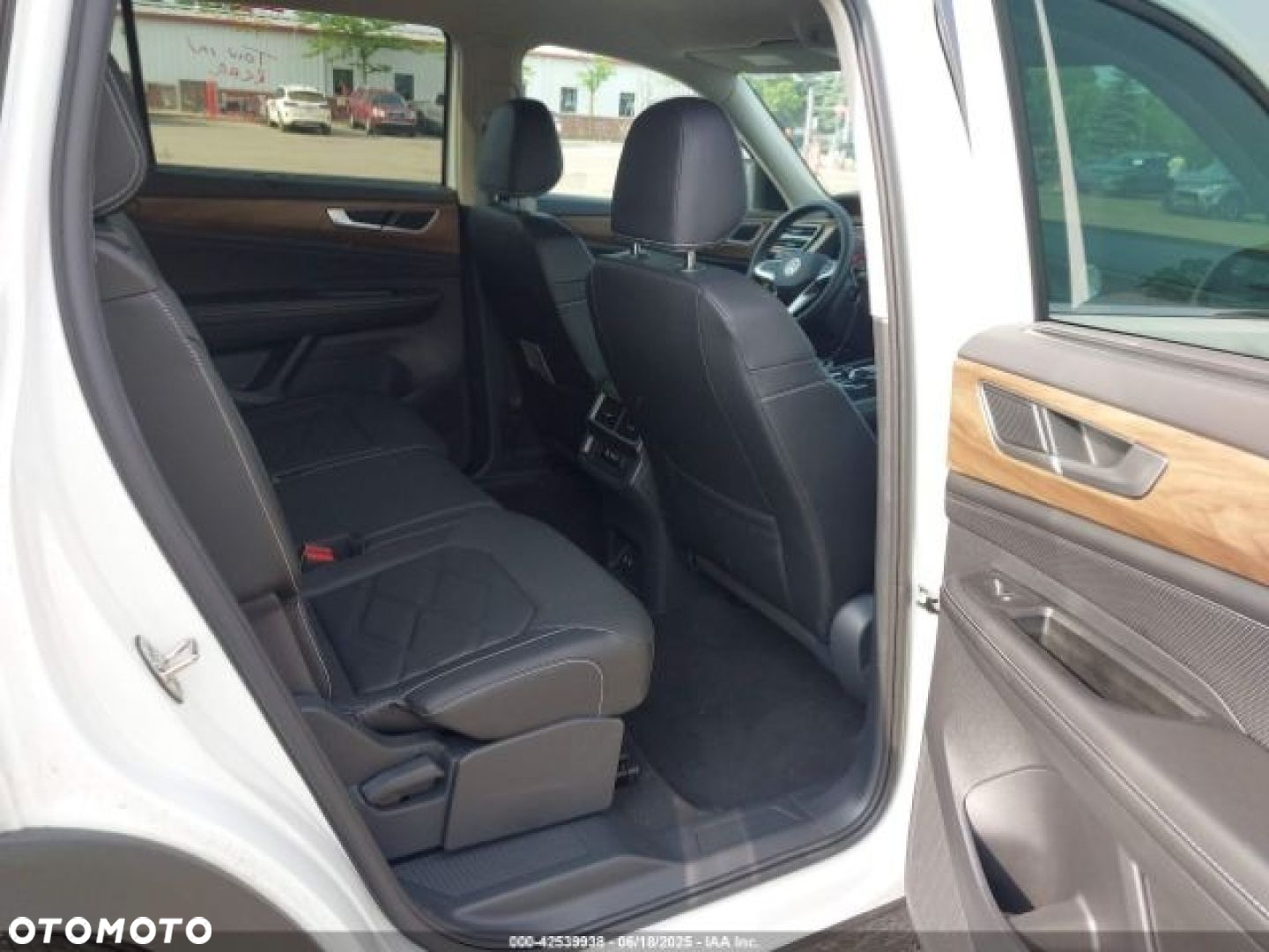 Volkswagen Atlas - 10