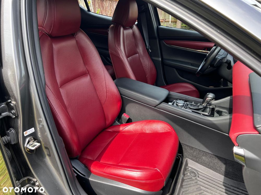 Mazda 3 - 30