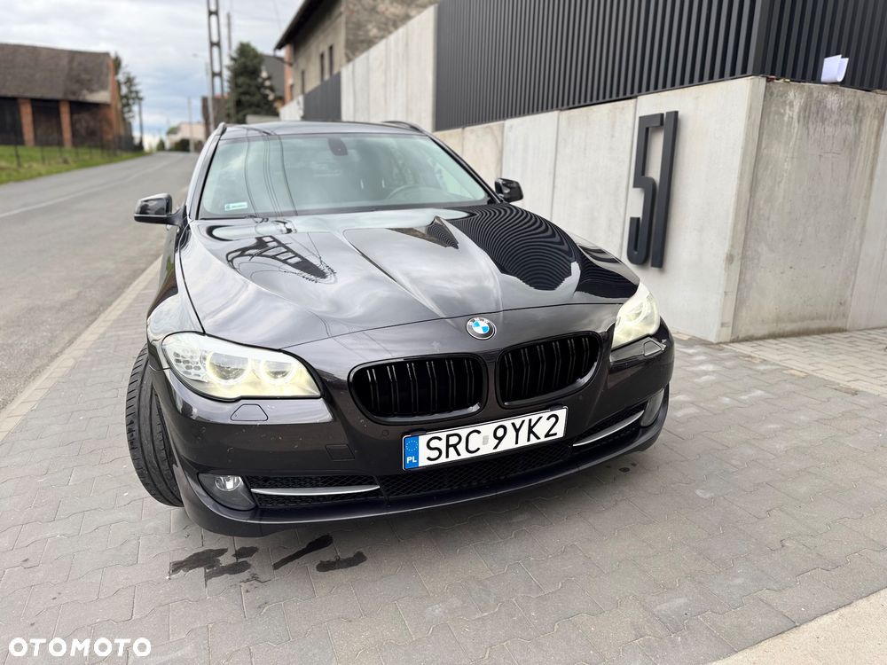 BMW Seria 5 520d - 5