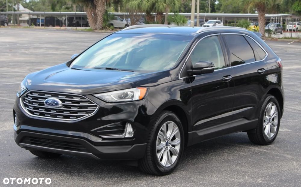 Ford Edge - 1