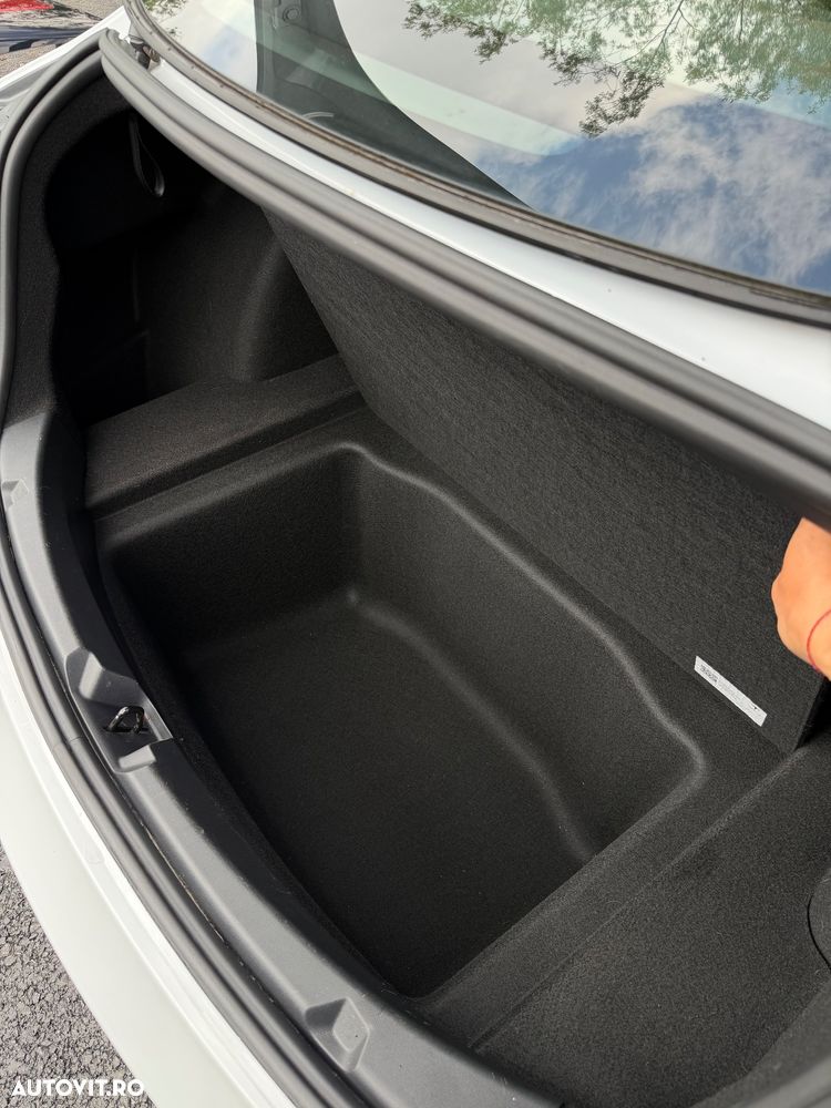 Tesla Model 3 Standard - 21
