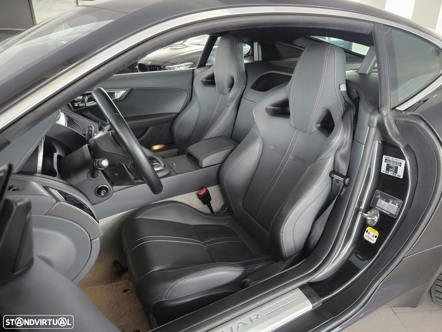 Jaguar F-Type 3.0 V6 S/C Auto - 6