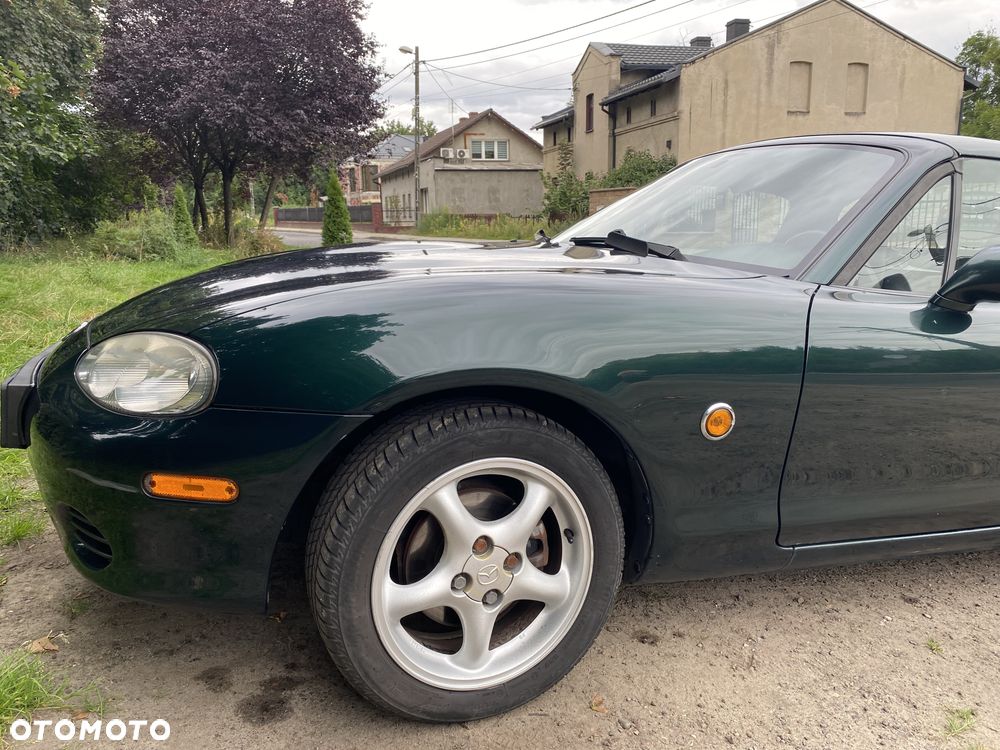 Mazda MX-5 1.6i 16V - 11