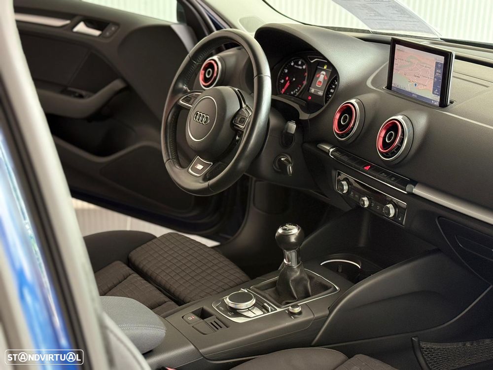 Audi A3 1.2 TFSI S line Sport Pack - 20