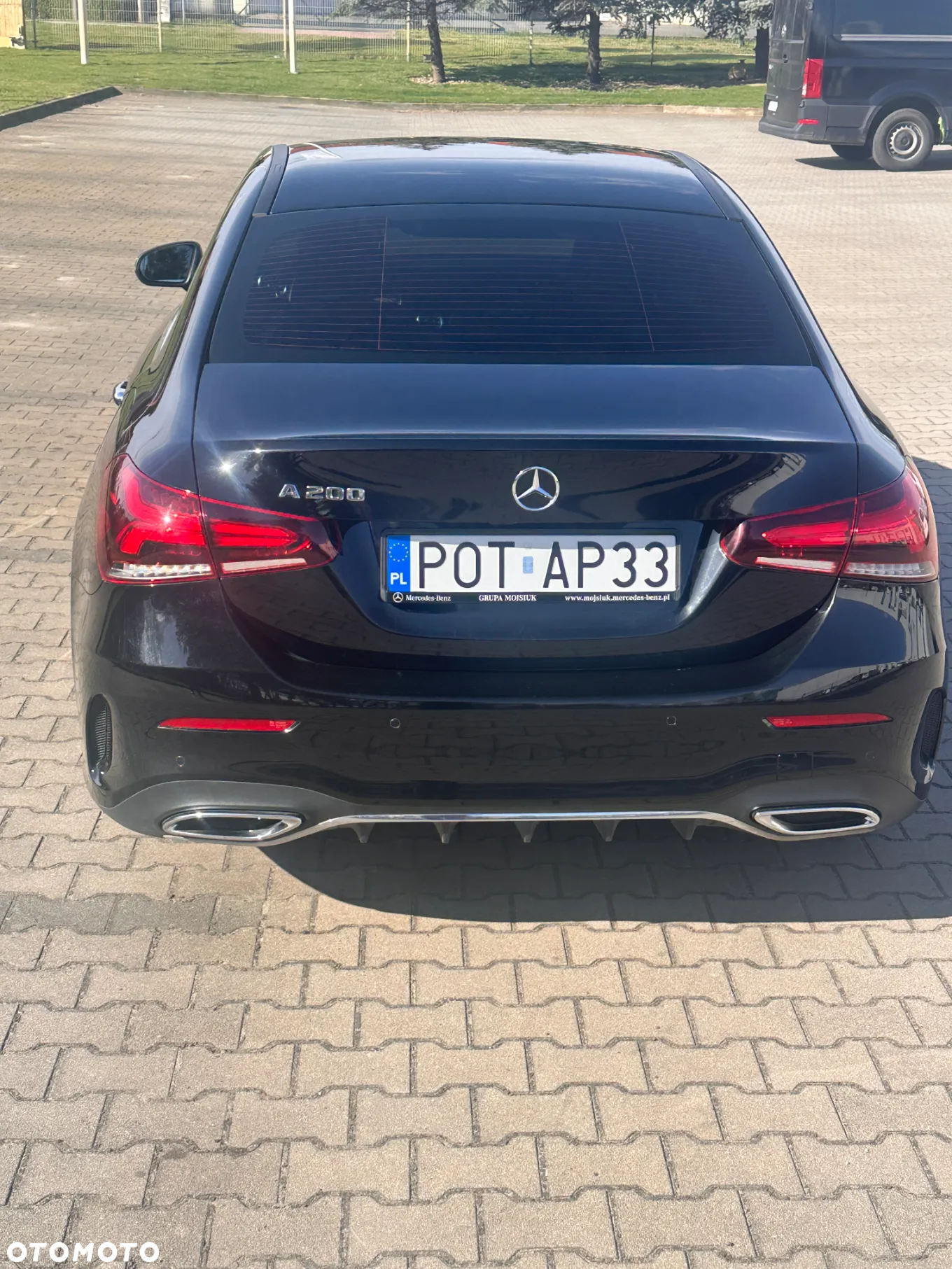 Mercedes-Benz Klasa A 200 AMG Line 7G-DCT - 4