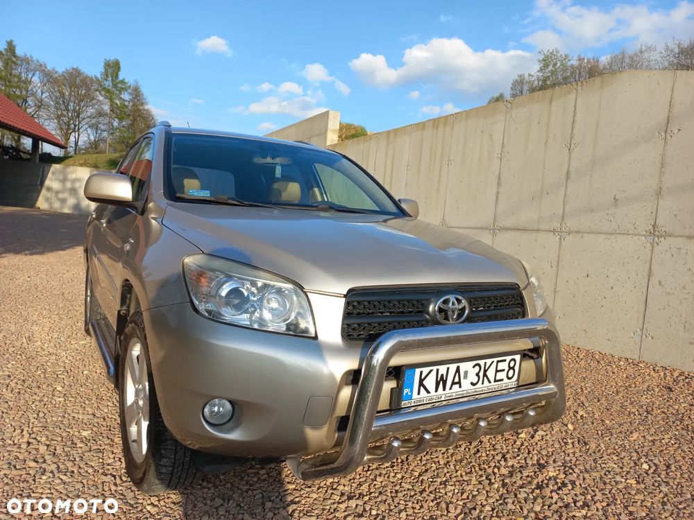 Toyota RAV4 2.2 D-4D Prestige - 2