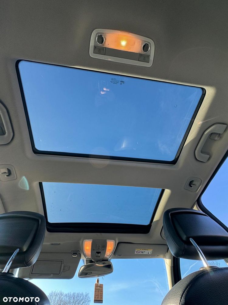 Mercedes-Benz Klasa C 220 CDI DPF (BlueEFFICIENCY) - 23