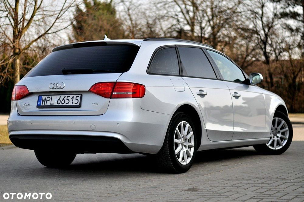 Audi A4 Avant - 23