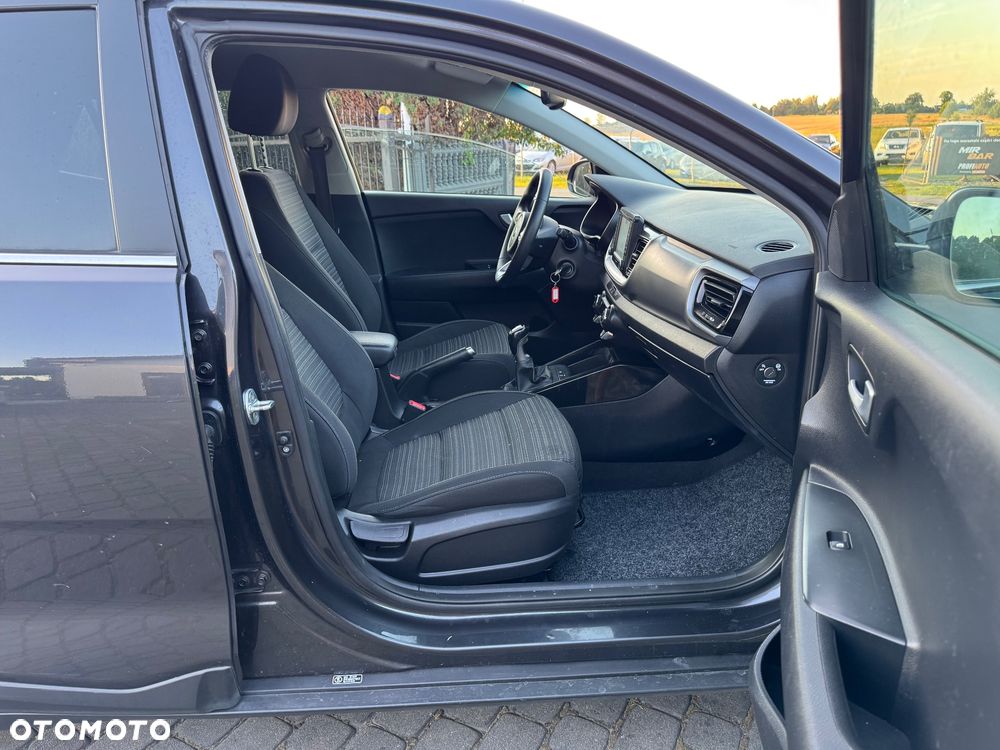 Kia Stonic - 9