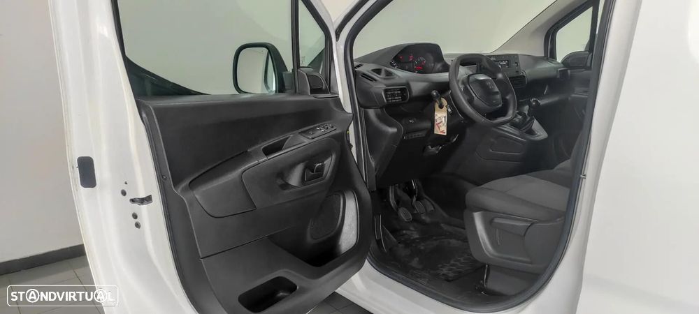 Peugeot Partner 3 Lugares - 16