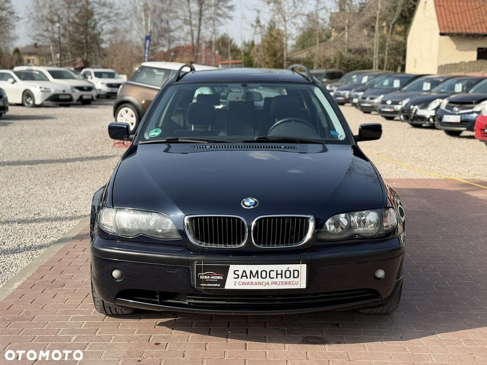 BMW Seria 3 318i - 3