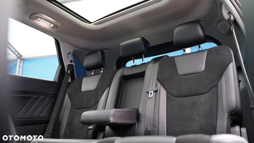 Ford Edge 2.0 TDCi Twin-Turbo 4WD ST-Line - 38
