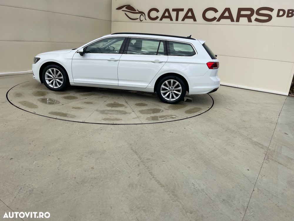 Volkswagen Passat - 8