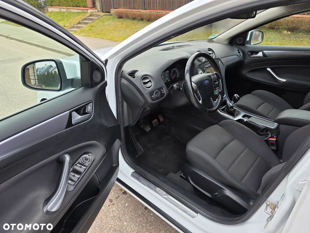 Ford Mondeo 1.6 EcoBoost Start-Stopp Titanium - 28