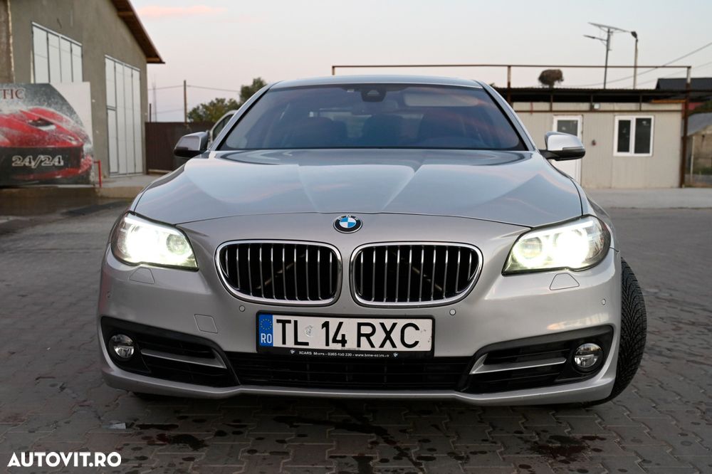 BMW Seria 5 520d Aut. Luxury Line - 1
