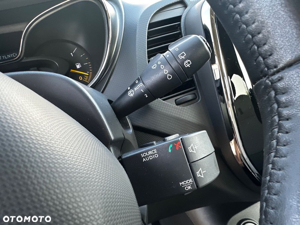Renault Captur - 25