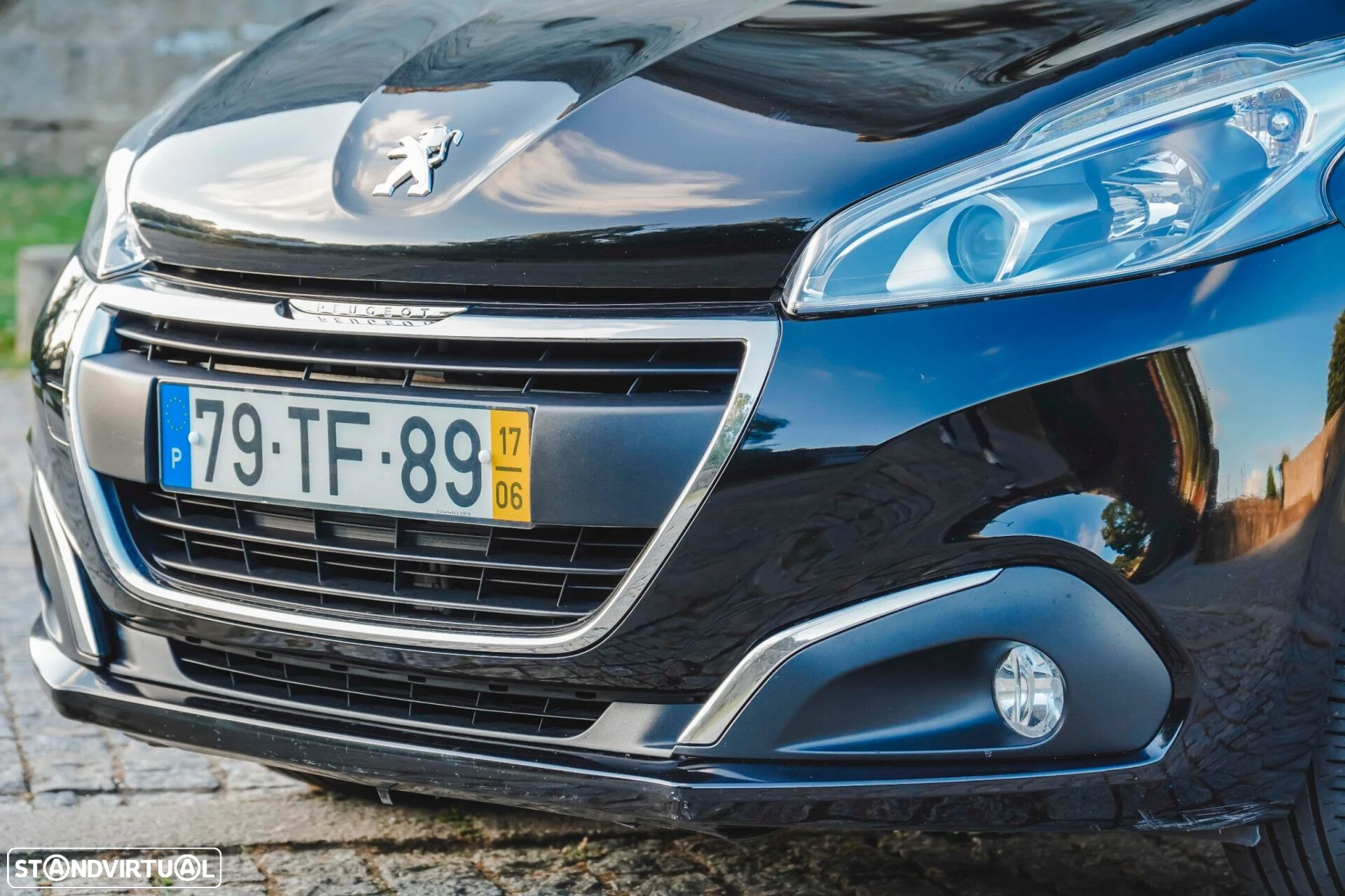 Peugeot 208 - 41