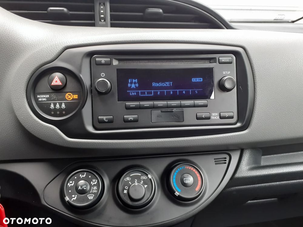 Toyota Yaris - 14