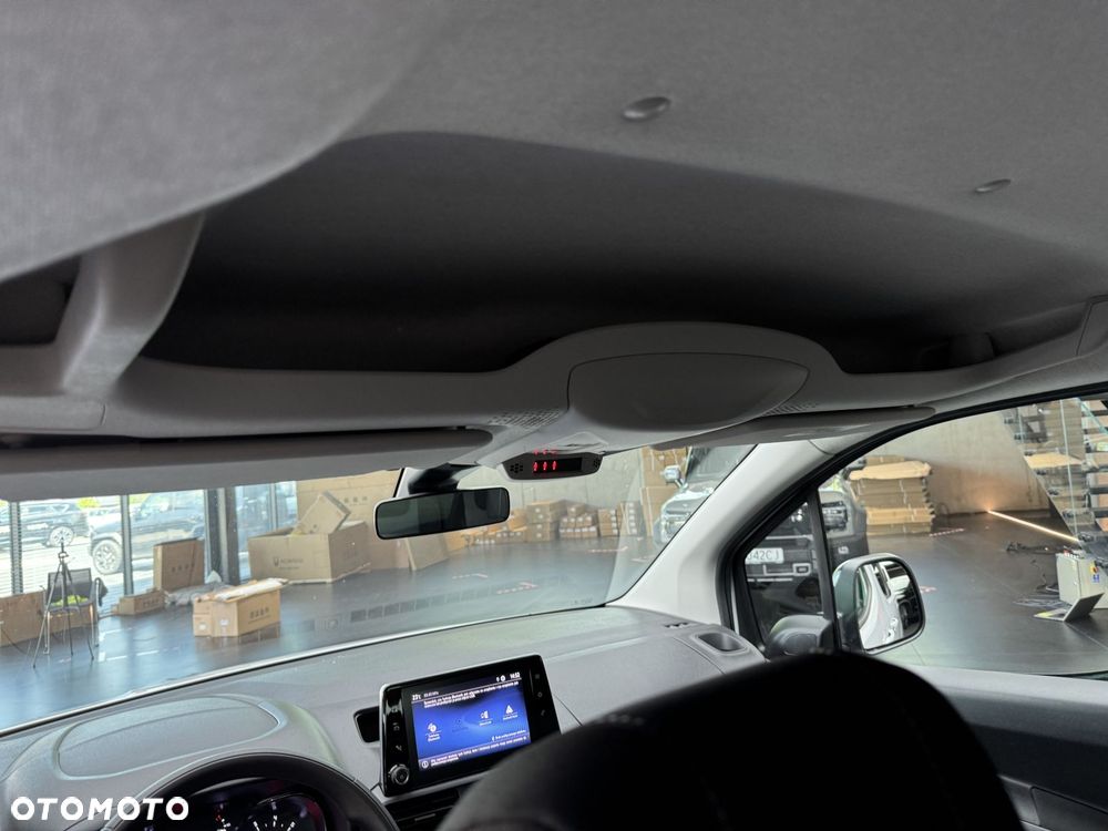 Toyota Proace City Verso 1.5 D-4D Business - 36