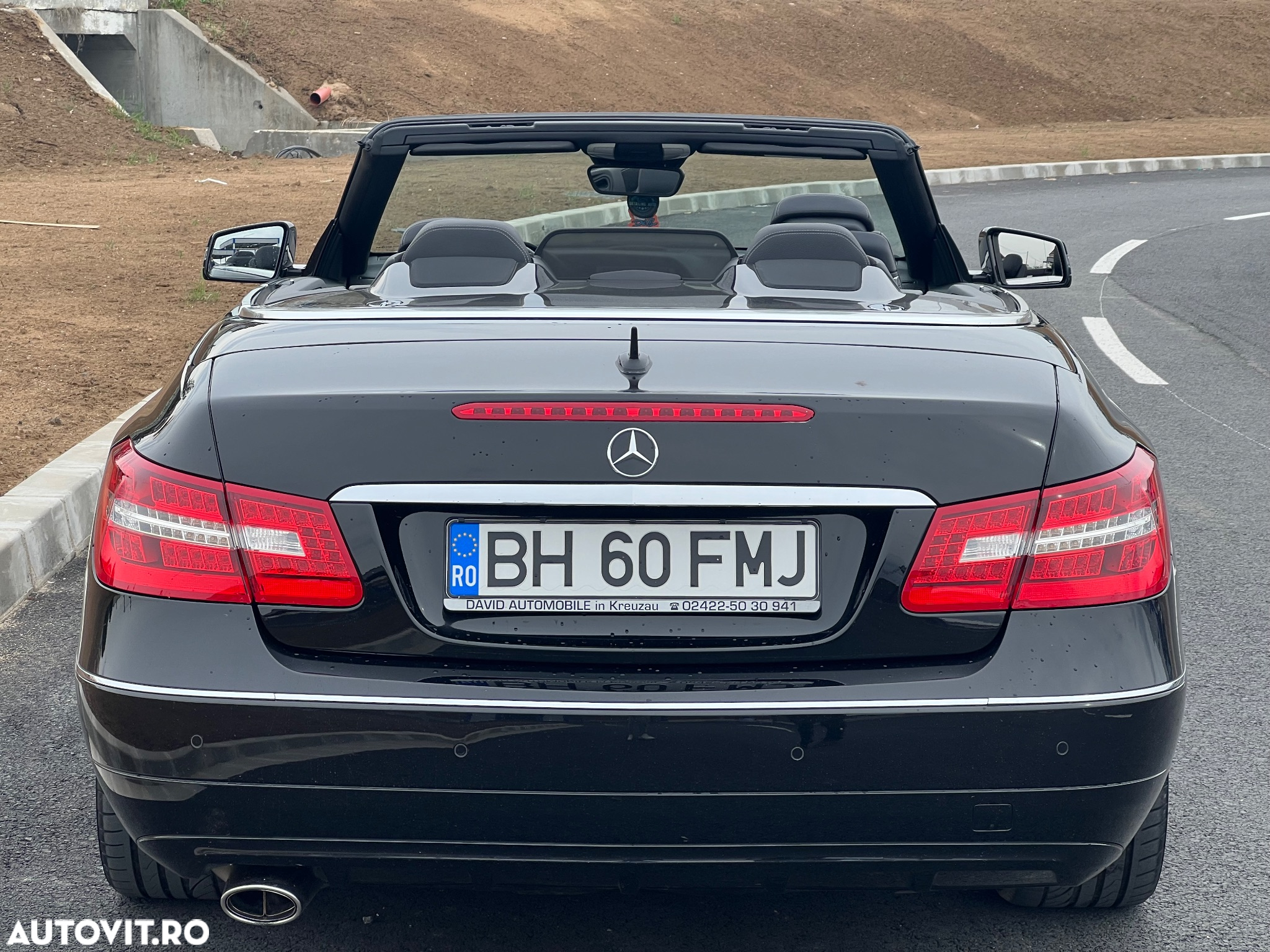 Mercedes-Benz E - 16