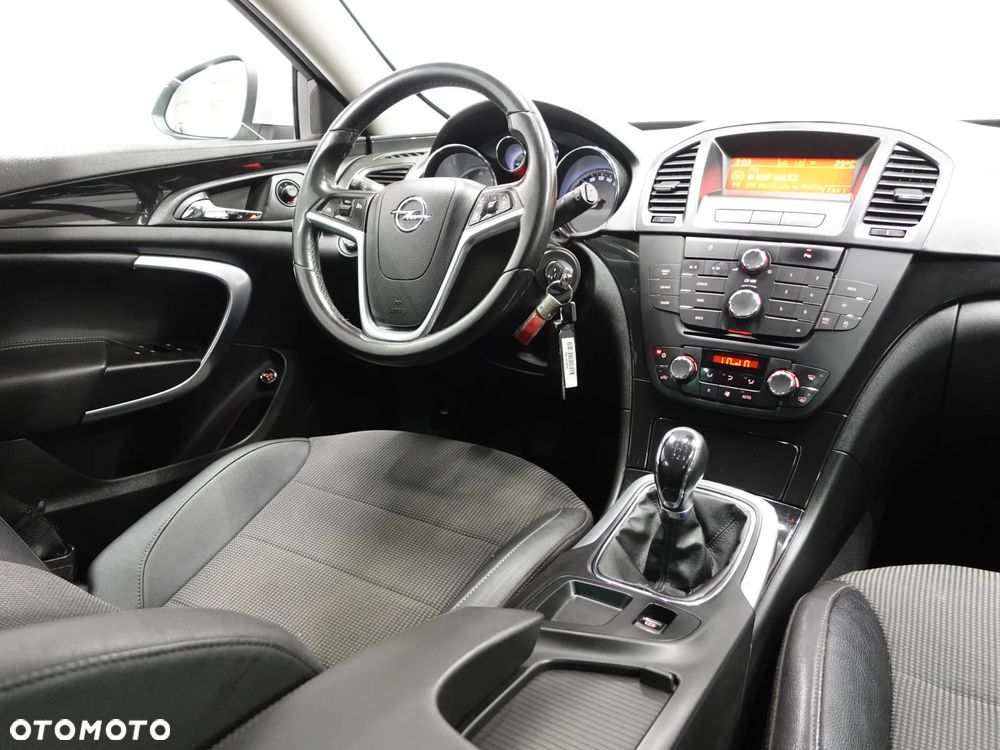 Opel Insignia 2.0 CDTI - 33