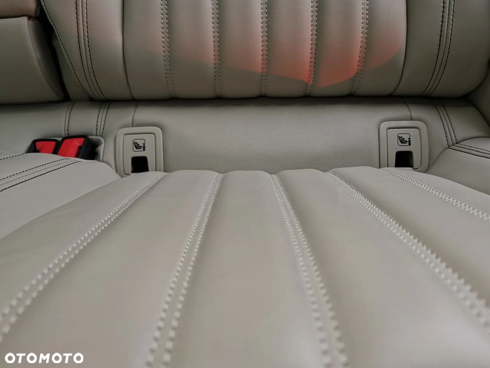 Skoda Superb 2.0 TSI 4x4 DSG L&K - 22