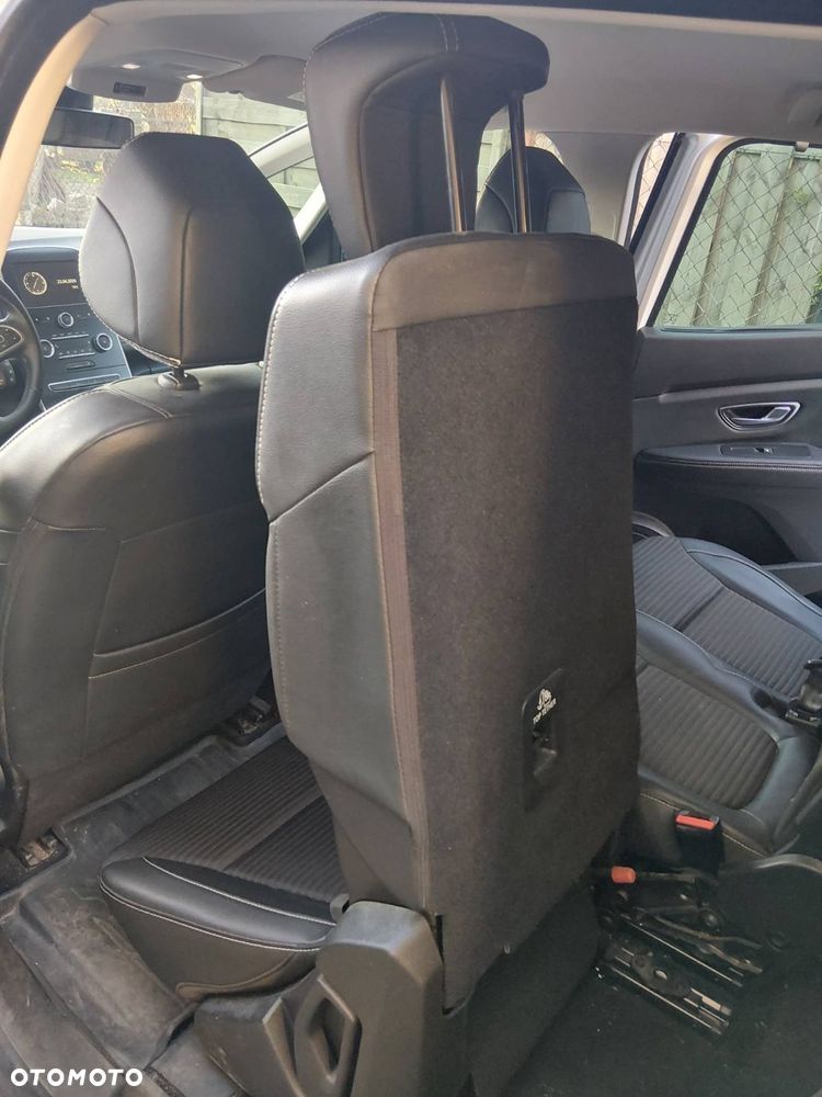 Renault Scenic 1.3 TCe FAP Intens - 9