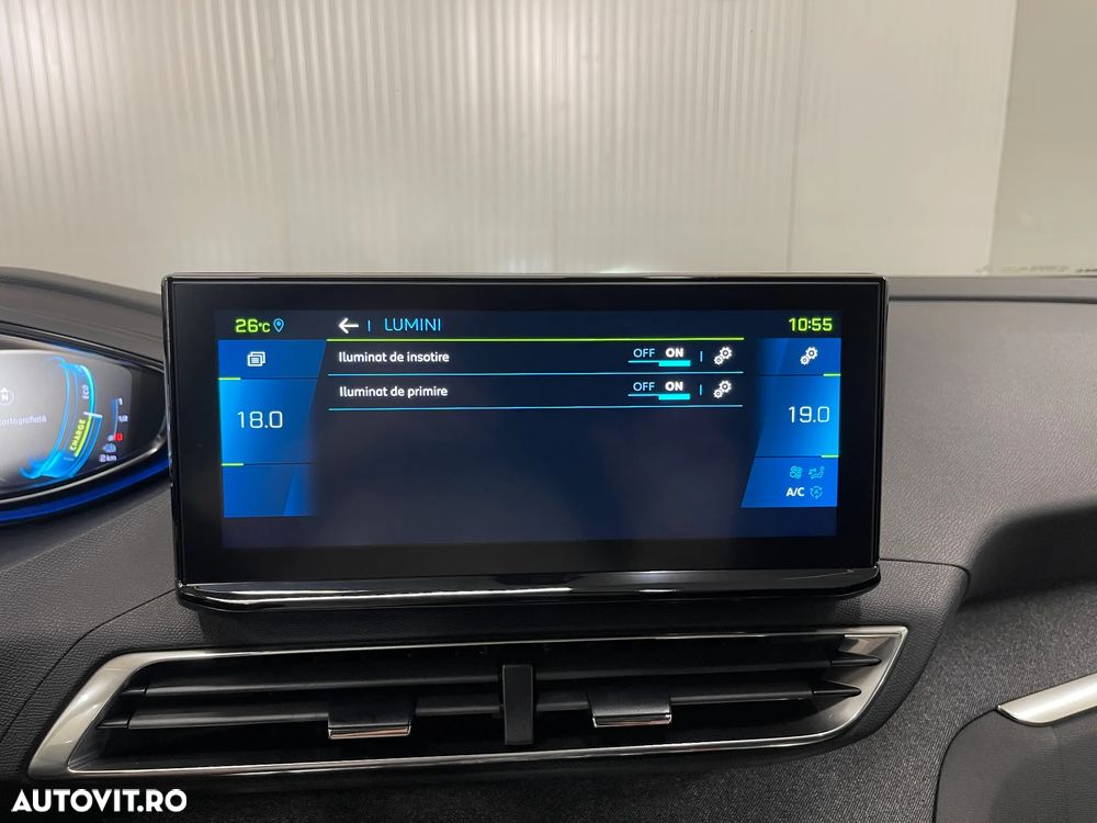 Peugeot 3008 Hybrid 225 e-EAT8 Roadtrip - 19