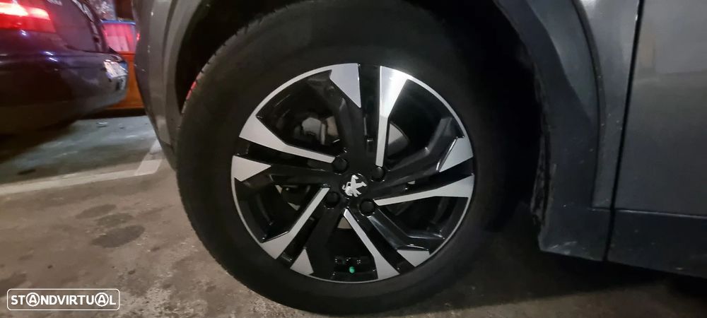 Peugeot 2008 1.2 PureTech GT Line - 5