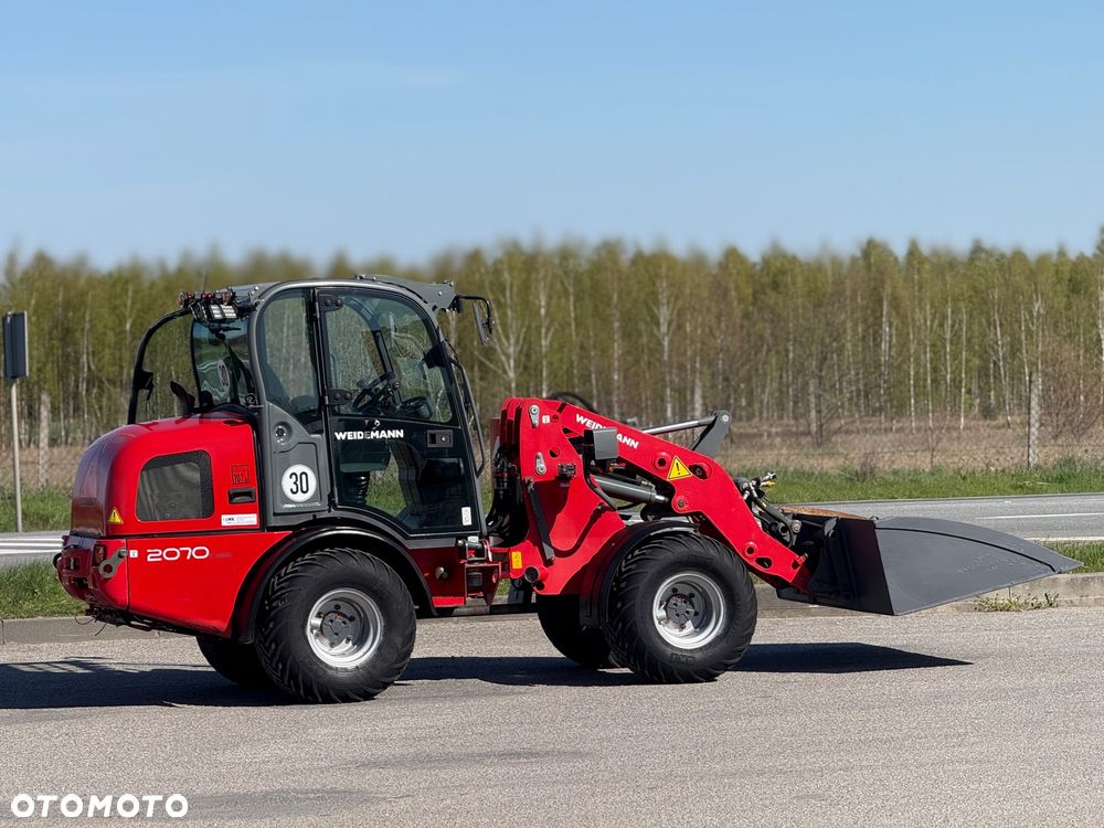 Weidemann 2070 - 4