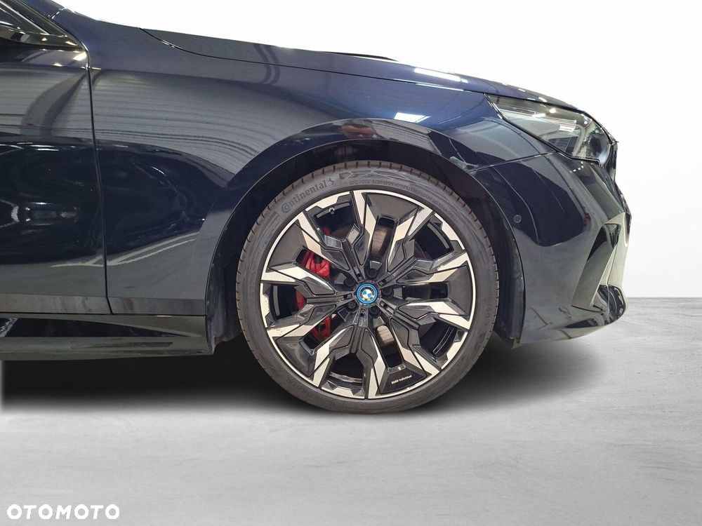 BMW Seria 5 - 10