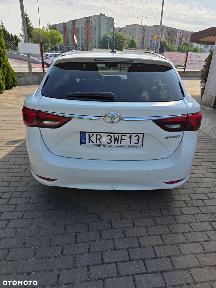 Toyota Avensis 2.0 Prestige MS - 5