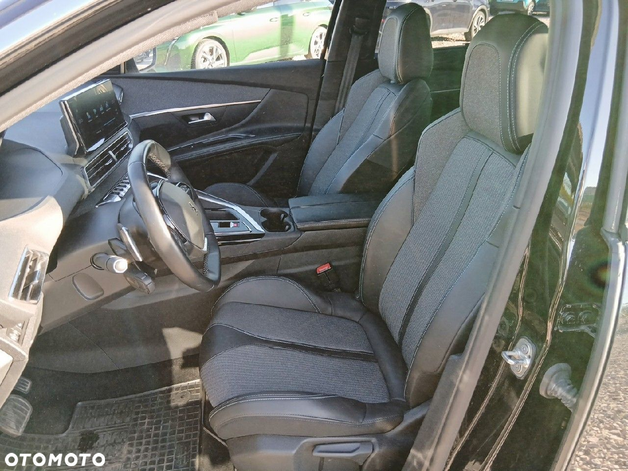 Peugeot 5008 1.5 BlueHDi Allure Pack S&S EAT8 - 9